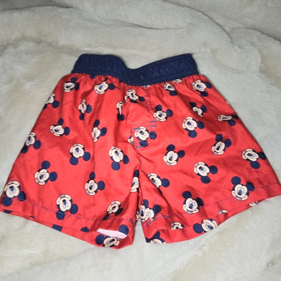 Disney trunks - Picture 2 of 3